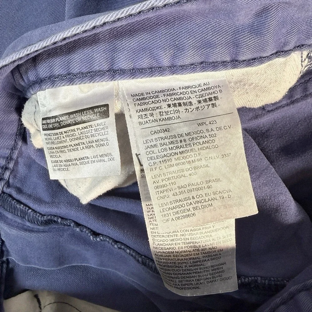 Levi's 541 Jeans Men's Size 36x30 Athletic Fit Purple Medium Wash Denim